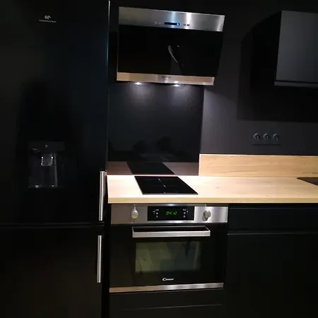 Studio moderne,parking,piscine,tennis,terrasse. Aix-les-Bains Esterno foto