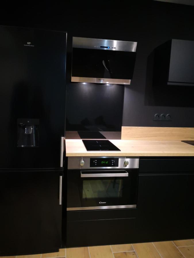 Moderne,parking,piscine,tennis,terrasse. * Aix-les-Bains